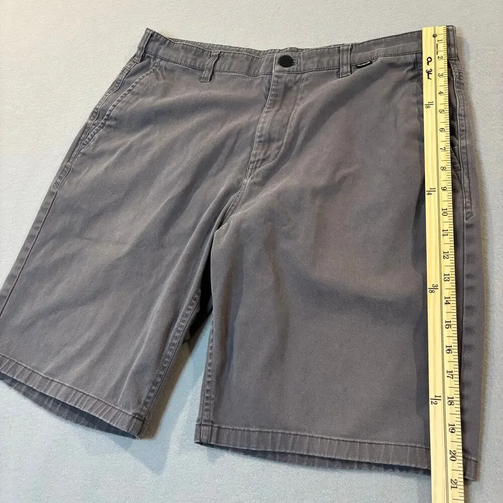 Hurley Men's Chino Shorts, Flat Front, Gray Size 34